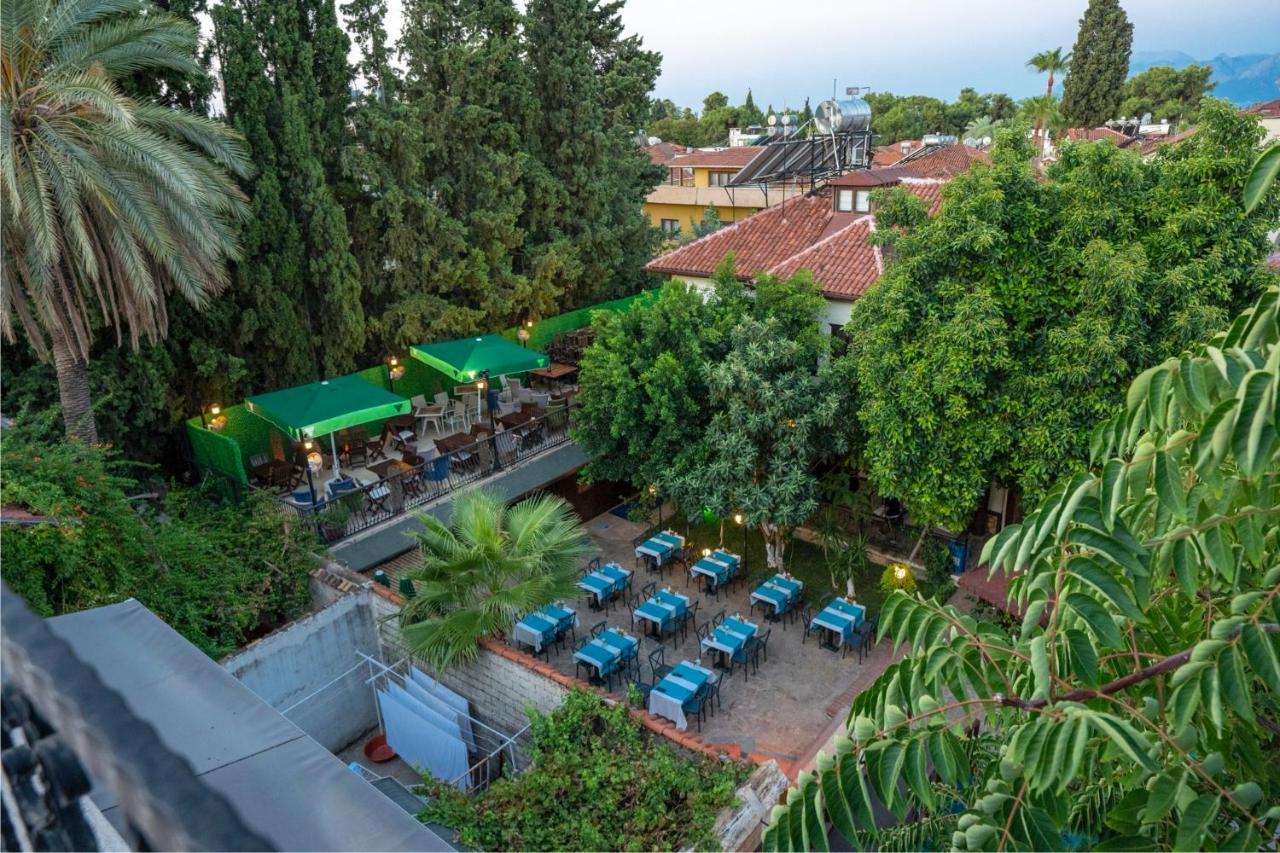 Castle Old Town Hotel Antalya Exteriör bild