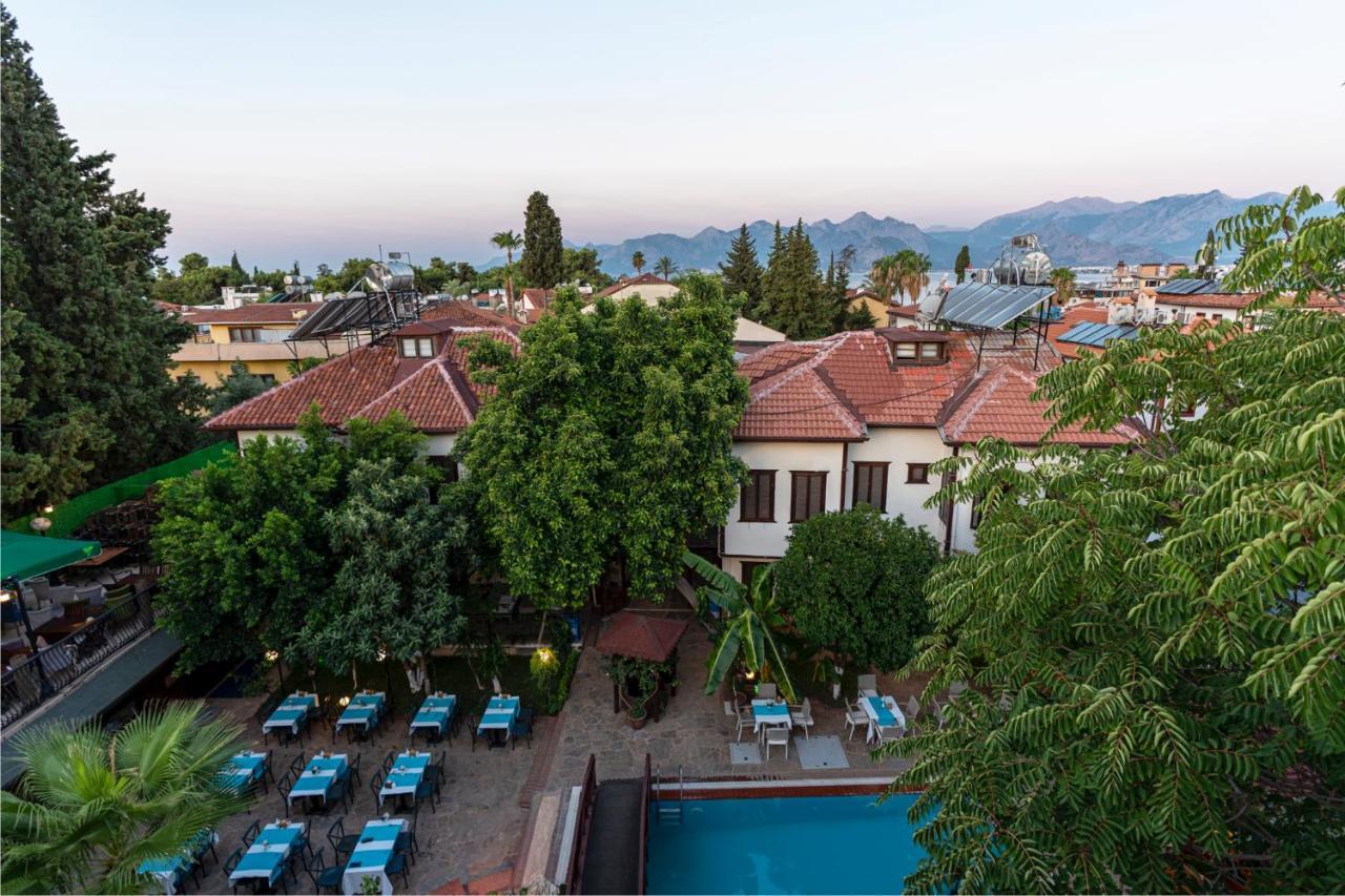 Castle Old Town Hotel Antalya Exteriör bild