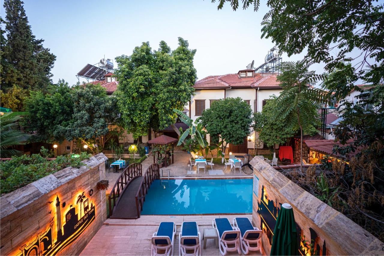 Castle Old Town Hotel Antalya Exteriör bild