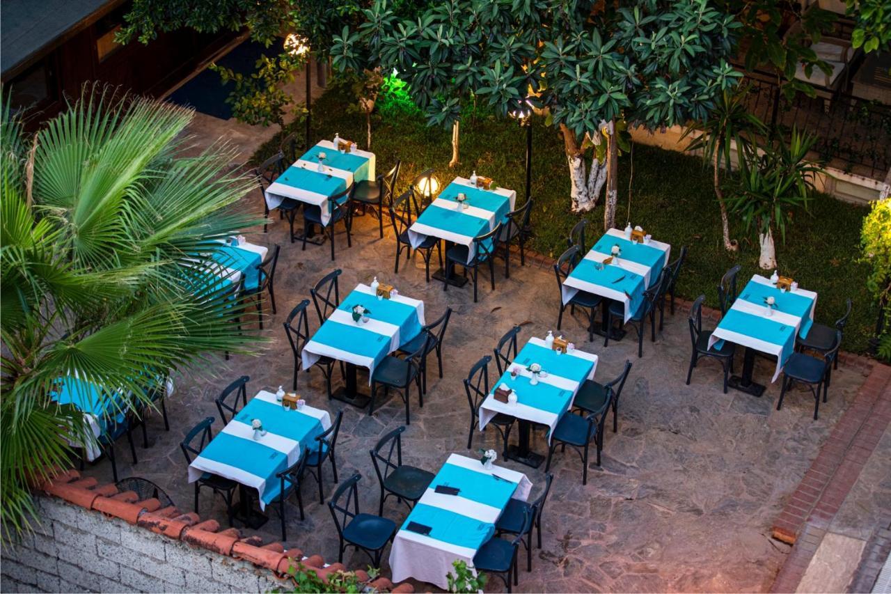 Castle Old Town Hotel Antalya Exteriör bild