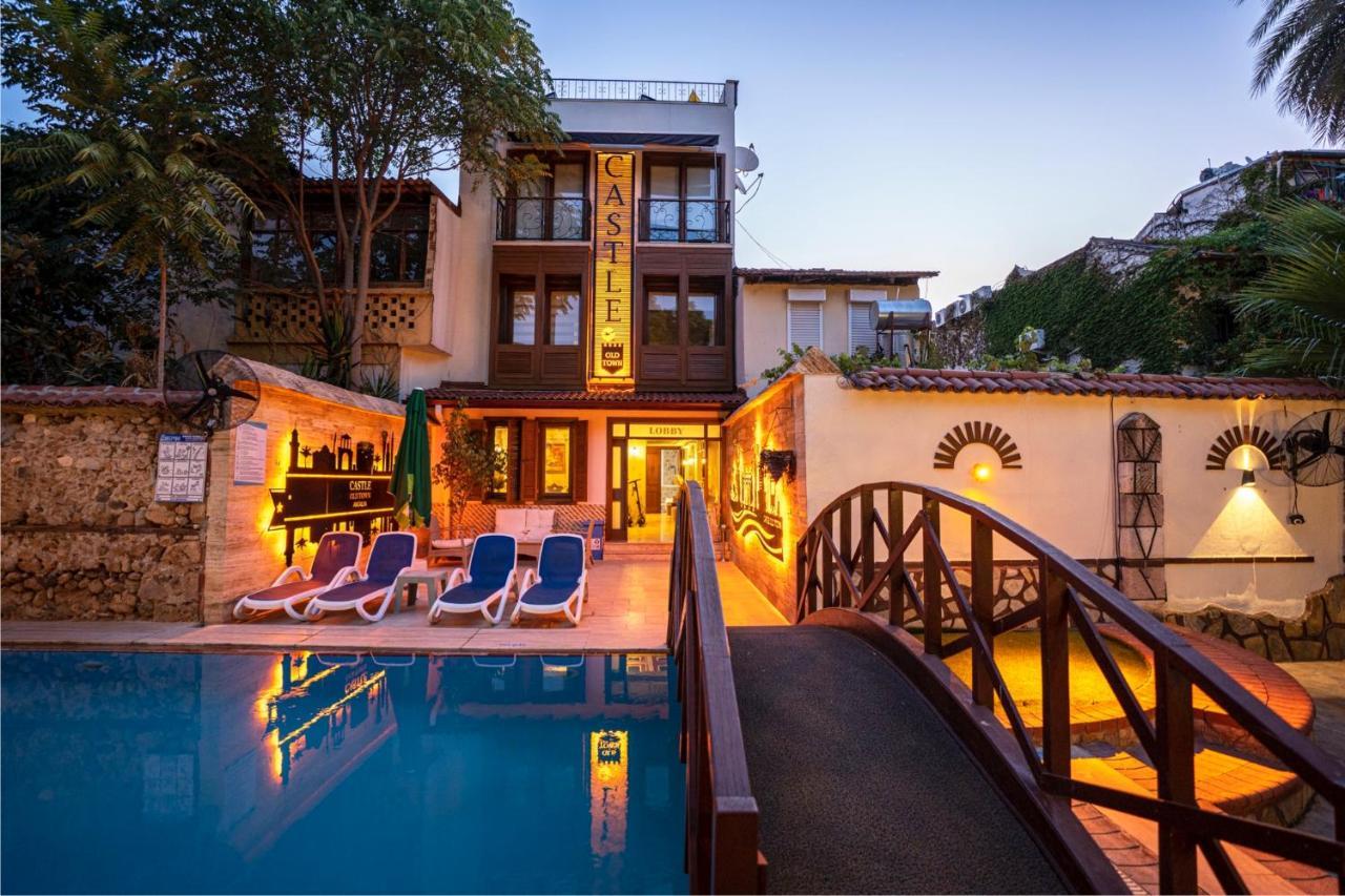 Castle Old Town Hotel Antalya Exteriör bild