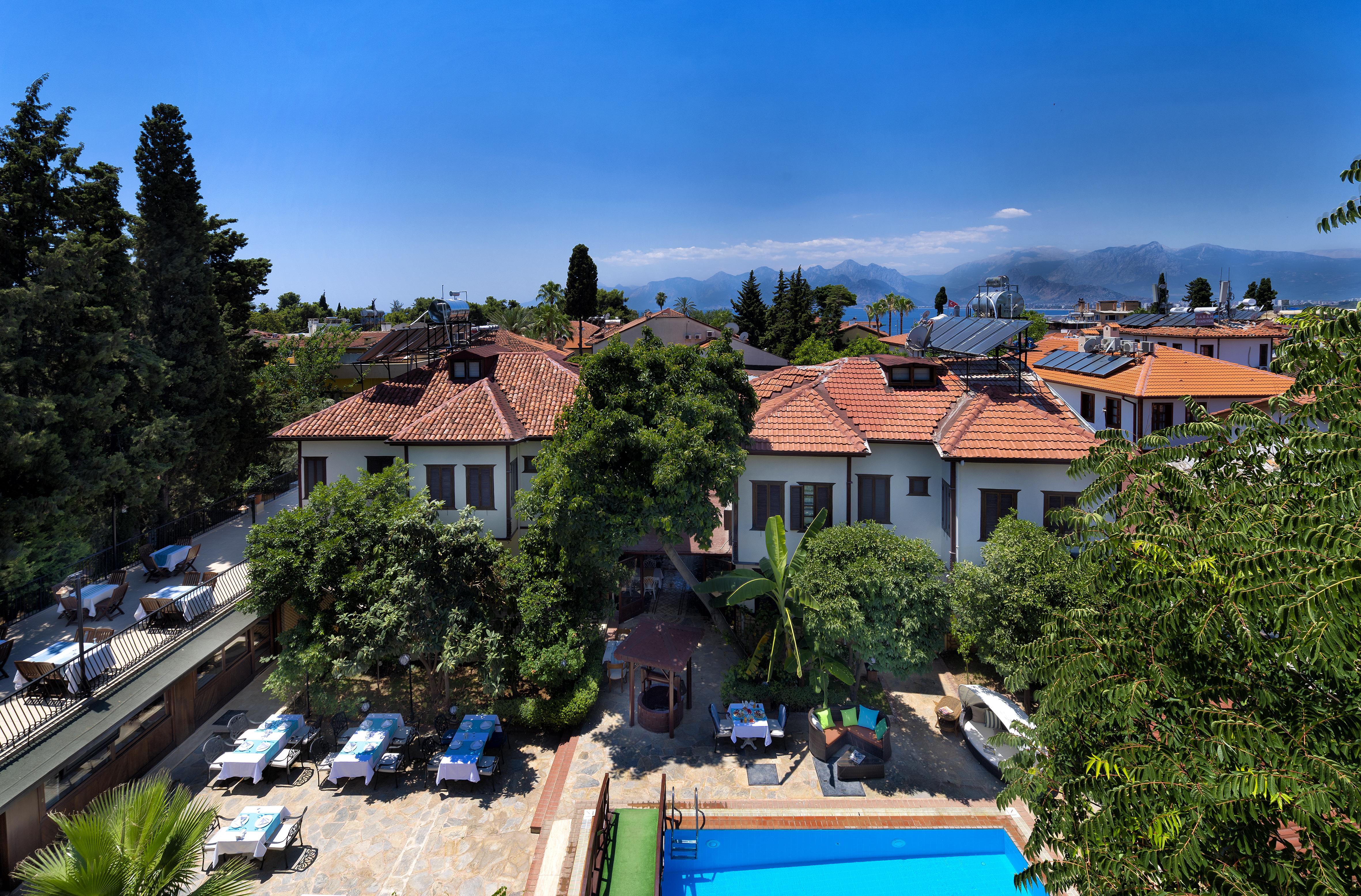 Castle Old Town Hotel Antalya Exteriör bild